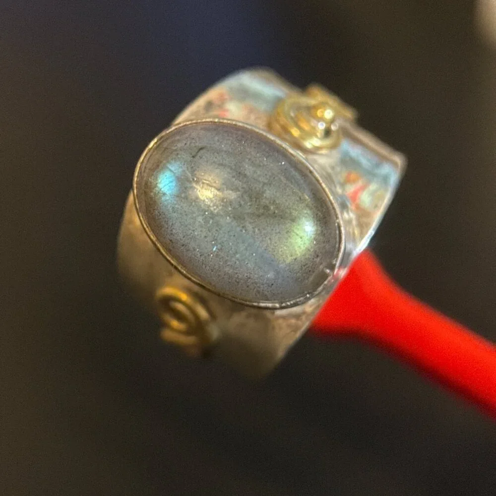 925‎ Stone Ring with Gold Accent